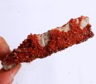 Mycket Vacker Vanadinit 102 gram Sällsynt Mineral från Mibladen Marocko
