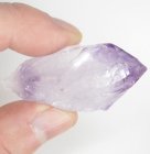 (bild för) Bra Pris Vacker Obehandlad Rå Oslipad Violett Ametist Spets 23,5 Gram Naturligt Terminerad Kristall Finaste Kvalitet från Brasilien Köp den Nu!
