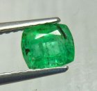 Bra Pris Sällsynt Vacker Grön Panjshir Smaragd 0,68 carat Kudd Slipning Fin Kvalitet fr Panjshir Valley Afganistan Köp Nu!