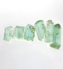 (bild för) Bra Pris Parti 6 st Rå Sällsynt Blåaktigt Grön Smargad Kristall 3,19 carat Naturlig Kristall Transparent-Transl. Afghan Köp Nu!