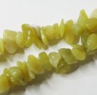 (bild för) Fin Jade Färg Serpentin ca 350 carat Borrad Chips 5-8 mm på sträng ca 90 cm Bra Kvalitet