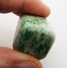 (bild för) Bra Pris Mycket Fin Saussurit 27,50 gram trumlad Grön Vit Färg från Pakistan Köp Nu!
