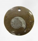 Bra Pris Unikt Smycke Fossil Ammonit i Matrix 9,85 gram Polerat Hänge med Hål från Marocko Köp Nu!