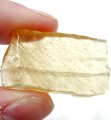 (bild för) Bra Pris Spännande Rå Oslipad Vacker Honungs Kalcit 9,0 gram Naturligt Brottstycke Bit Transparent & Skarp Färg från Brasilien Köp Nu