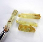 (image for) Good Price Parcel 4 pcs Transparent Uncut Yellow Beryll 18,12 carat Natural Crystal from Brazil Purchase Now!