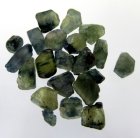 (bild för) Bra Pris Parti 20 st Mycket Fin Rå Oslipad Gulaktigt Grön-Grön Blå Safir 21,46 carat Naturliga Kristaller Bra Färg & Kvalitet från Afrika Köp Nu!
