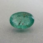 Good Quality Green Zambian Emerald 0,77 carat Oval Cut Beutiful Luster