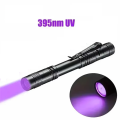 (bild för) Bra Pris Flexibel Kompakt UV-pennlampa (395 nm) – Lätt metall och 13 cm lång. Denna UV-pennlampa avger en riktad stråle UV-ljus för olika typer av detektering Köp Nu!