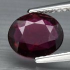 (bild för) Bra Pris Certifierad Fin Kvalitet Purrpurröd Rhodolit Granat 0,97 carat Oval Slipad från Madagaskar Köp Nu!