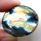 (bild för) Bra Pris Mycket Fin Kvalitet Regnbågs Lystrande Labradorit 62,14 carat Oval Cabochon Slipning Suverän Lyster & Färgspel från Madagaskar köp Nu!