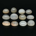 Bra Pris Parti 12 st Fin Kvalitet Mix Färg Skimmrande Månsten 58,14 carat Oval Cabochon Slipning Fin Lyster från Indien Köp Nu! (bild för) Bra Pris Parti 12 st Fin Kvalitet Mix Färg Skimmrande Månsten 58,14 carat Oval Cabochon Slipning Fin Lyster från Indien Köp Nu!