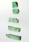 (bild för) Bra Pris Parti 5 st Rå Sällsynt Blåaktigt Grön Smargad Kristall 4,75 carat Naturlig Kristall Transparent-Transl. Afghan Köp Nu!