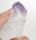 (bild för) Bra Pris Vacker Obehandlad Rå Oslipad Violett Ametist Spets 20 Gram Naturligt Terminerad Kristall Finaste Kvalitet från Brasilien Köp den Nu!