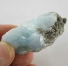 Bra Pris Stor Translucent Akvamarin 197 carat Naturlig Kristall från Skardu Pakistan Köp Nu!