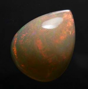 Bra Pris Topp Lyster Etiopisk Opal 10,95 carat Dropp Cabochon Köp Nu!