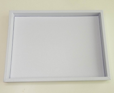 Bra Pris Snyggt & Exklusivt sorteringsbord i vit klädd träd ram 200x150 mm, vit inuti. Köp Nu!