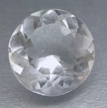 Bra Pris Mycket Sällsynt Petalit 3,63 carat Rund Slipning Topp Kvalitet & Lyster från Brasilien Köp Nu!