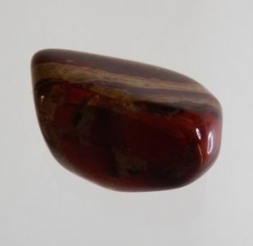 Bra Kvalitet Trumlad Regnbågsjaspis 6-8 gram Fin Färg och Mönster