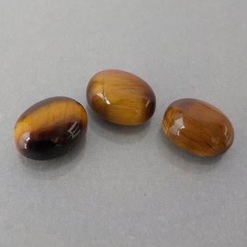 Bra Pris Parti 3 st Mycket Fin Tigeröga 3,84 carat Oval Cabochon Bra Kvalite & Färg Mönster från Indien Köp Nu!