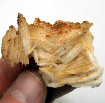 Bra Pris Mycket Fin Intressant Baryt med Små Vanadinit Kristaller 32,4 gram Samlar Mineral från Marocko Köp Nu!