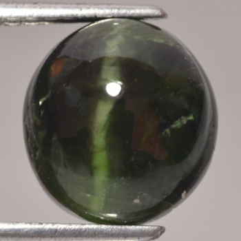 Bra Pris Mycket Sällsynt Stort Grön Kornerupin Kattöga 9,90 carat Oval Cabochon Mycket Skarpt Öga Bra Kvalitet från Sri Lanka Köp Nu!