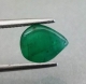 Fin kvalitet Grön Zambisk Smaragd 0,67 carat Dropp Cabochon Slipning
