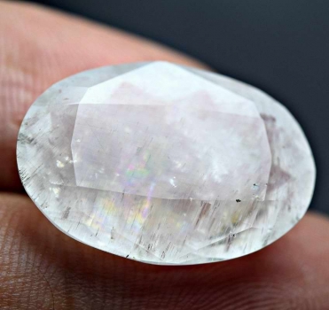 Bra Pris Super Sällsynt Beryllonit 19,66 carat Oval Slipning från Pakistan Köp Nu!