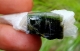 Bra Pris Vacker Grön Topp Turmalin 132 carat Naturlig Kristall med Fältspat från Kunar Afganistan Köp Nu!