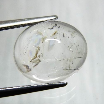 Bra Pris Mycket Sällsynt Danburit 3,90 carat Oval Cabochon Slipning Topp Lyster från Mexiko Köp Nu!