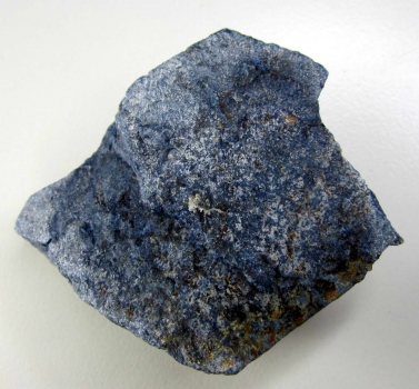 Bra Pris Sällsynt Naturlig Dumortierit 133 gram Brottstycke Fin Kvalitet från Finland Köp Nu!