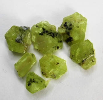 Bra Pris Parti 7 st Oslipad Brasiliansk Krysoberyll 10,53 carat Fin Färg Naturlig Kristall Köp Nu!