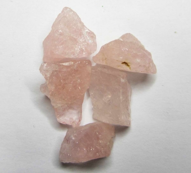 Bra Pris Parti 5 st Mycket Fin Färg Morganit (Rosa Beryll) 24,83 carat Naturlig Kristall från Nigeria Köp Nu!