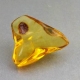 Bra Pris Sällsynt Sort av Äkta Bärnsten 4,05 carat Polerad Bit från Dominikanska Republiken Köp Nu!