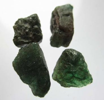 Bra Pris Parti 4 st Stora Bitar Fin Oslipad Grön Apatit 38,50 carat Naturlig Kristall fr Madagaskar Köp Nu!