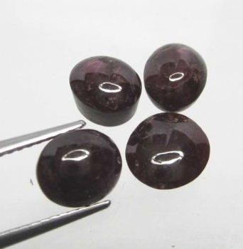 Bra Pris Parti 4 st Mörkröd Rubin 8,88 carat Oval Slipad Cabochon från Indien Köp Nu!