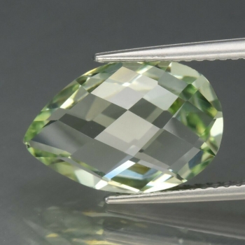 Bra Pris Vacker Prasiolit (Grön Ametist) 4,72 carat Dropp Checkerboard Slipning Fin Lyster fr Brasilien Köp Nu!