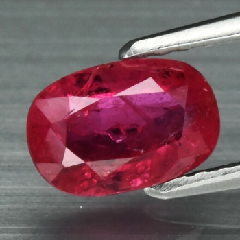 Bra Pris Obehandlad Sällsynt Mycket Vacker Rosaaktigt Röd Rubin 1,04 carat Oval Slipad Fin Lyster fr Mozambique Köp Nu!