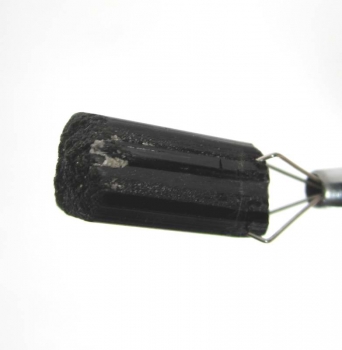 Bra Pris Mycket Fin Intressant Shörl (Svart Turmalin) 22,39 carat Naturlig Kristall från Afganistan Köp Nu!