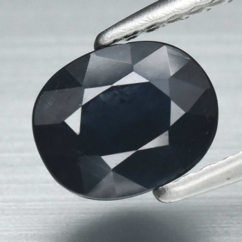Bra Pris  Fin Kvalitet Djup Blå Safir 1,45 carat Oval Slipning Härlig Färg&Lyster från Tanzania Köp Nu!