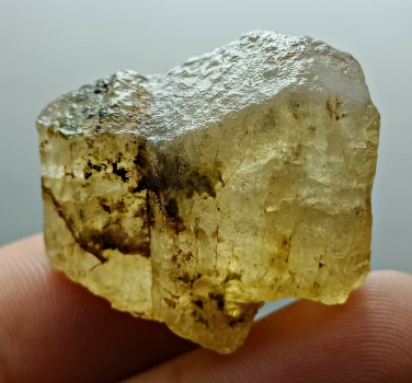 Good Price Specimen Beutiful Yellow Scapolite 93,55 carat Natural Terminated Crystal Transparent from Afganistan Purchase Now!