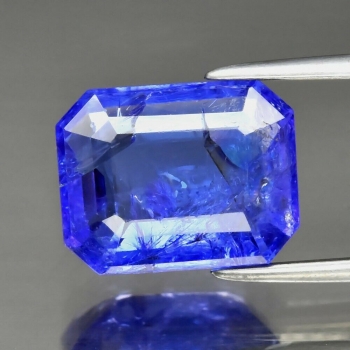 Bra Pris Stor Fin Intensiv Violett Blå Tanzanit 4,37 carat Oktagon Fin Lyster & SI Kvalitet fr Tanzania Köp Nu!