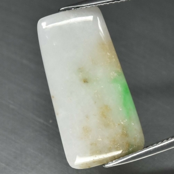 Bra Pris Mycket Fin Kvalitet Burmesisk Grön Jadeit Jade 10,91 carat Trepazoid Cabochon Slipning Fin Färg & Translucent Köp Nu!