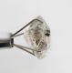 Bra Pris Äkta Oslipad Diamant Kvarts 3,96 carat Naturlig Kristall med Actinolit från Afganistan Köp Nu!