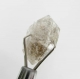 Bra Pris Äkta Oslipad Diamant Kvarts 5,49 carat Naturlig Kristall med Actinolit från Afganistan Köp Nu!