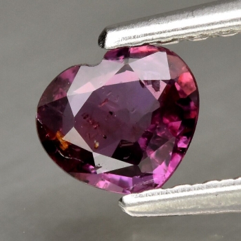Bra Pris Obehandlad Topp Purpur Rosa Safir 0,35 carat Hjärt Slipning Mycket Fin Kvalitet från Madagascar Köp Nu!