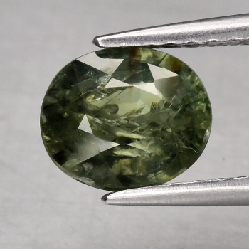 Bra Pris Obehandlad Fin Kvalitet Grön Safir 1,32 carat Oval Slipning Härlig Färg&Lyster från Bangkaja Thailand Köp Nu!