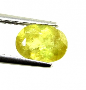 Bra Pris FIn Lyster Gulgrön Sphene (Titianit) 0,96 carat Oval Slipad Mycket Fin Kvalitet från Madagaskar Köp Nu!