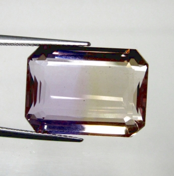 Bra Pris Obehandlad Mycket Vacker Ametrin 21,36 carat Oktagon Slipning Topp Kvalitet  & Lyster från Bolivia Köp Nu!