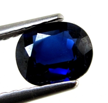 Bra Pris Obehandlad Sällsynt Mycket Vacker Djup Kungsblå Safir 0,81 carat Kudd Slipning Mycket Bra Kvalitet & Färg från Afrika Köp Nu!