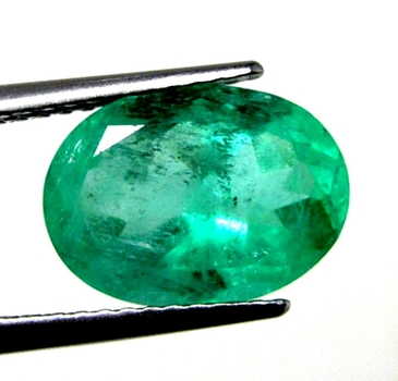 Bra Pris Mycket Sällsynt Colombiansk Vacker Blåaktigt Grön Smaragd 3,04 carat Oval Slipning Fin Kvalitet & Lyster Köp Nu!